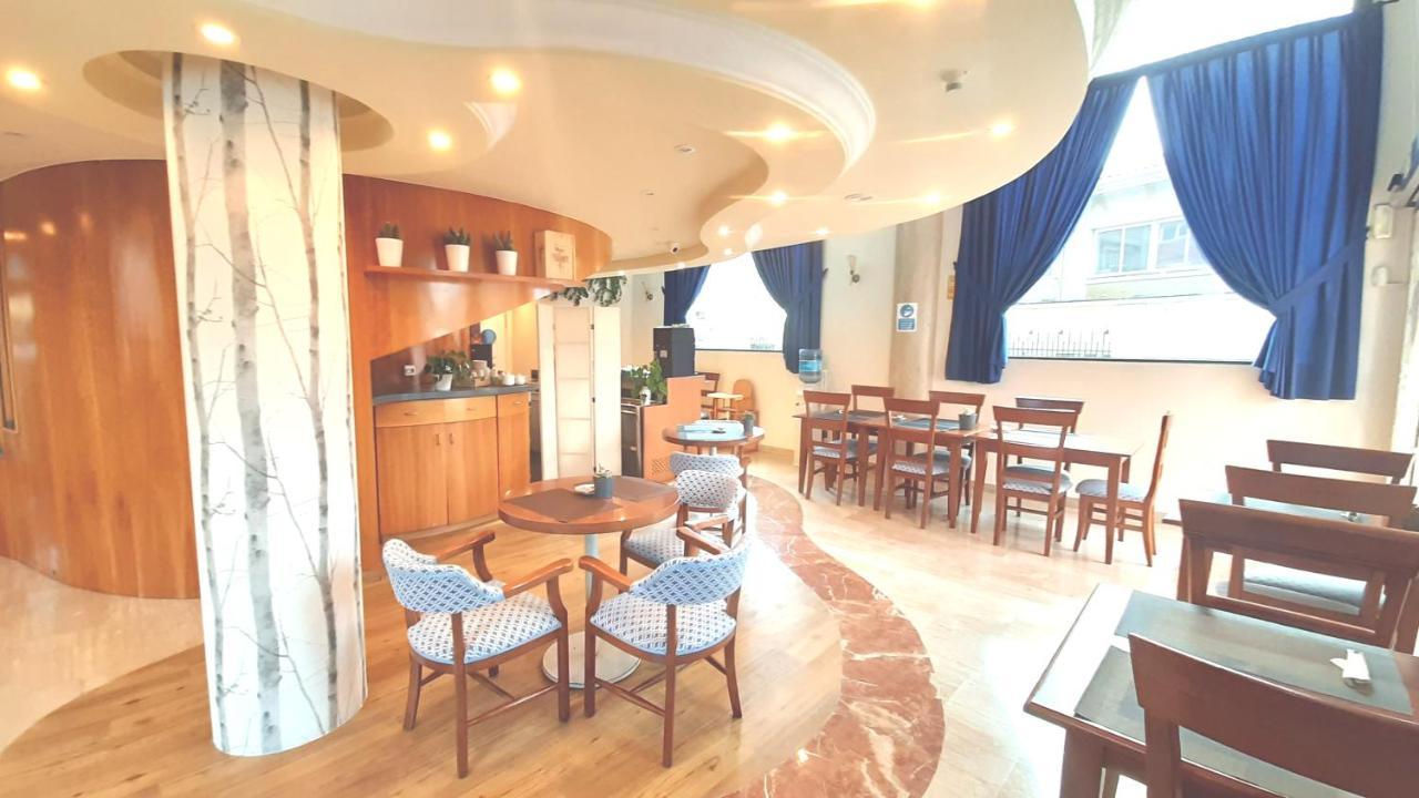 Hotel Nueva Plaza Maliaño Esterno foto