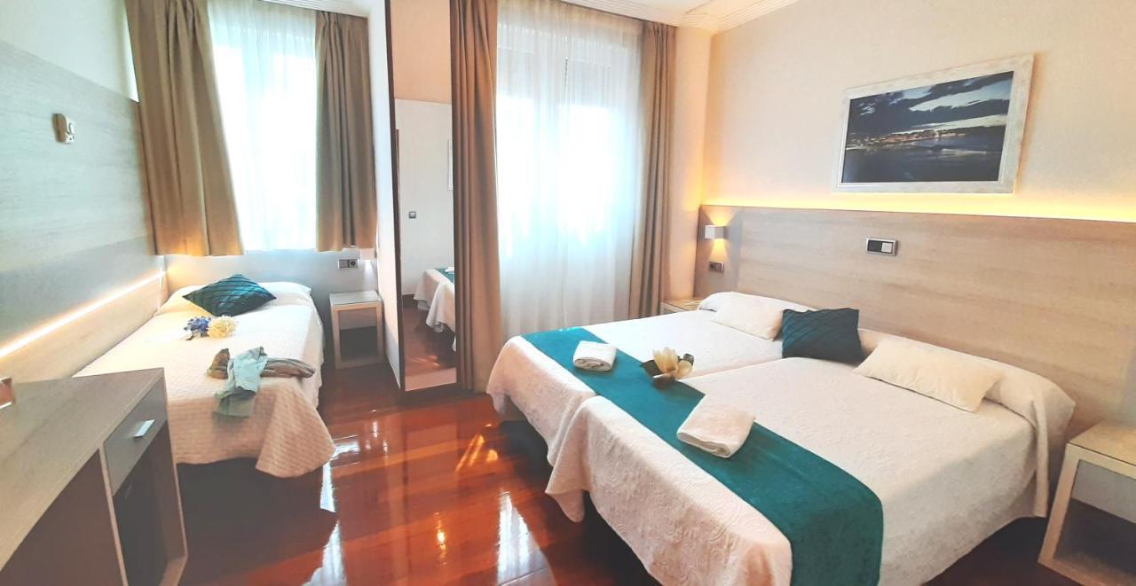 Hotel Nueva Plaza Maliaño Esterno foto